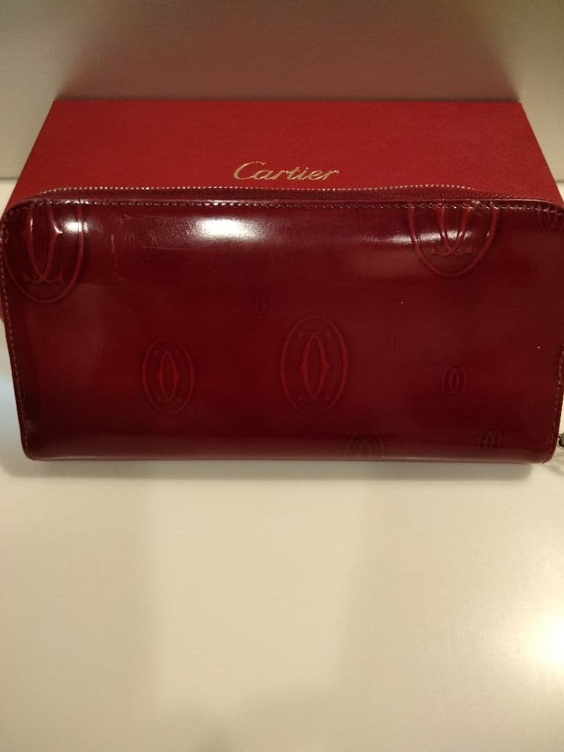 Cartier レッド 長財布 箱付き