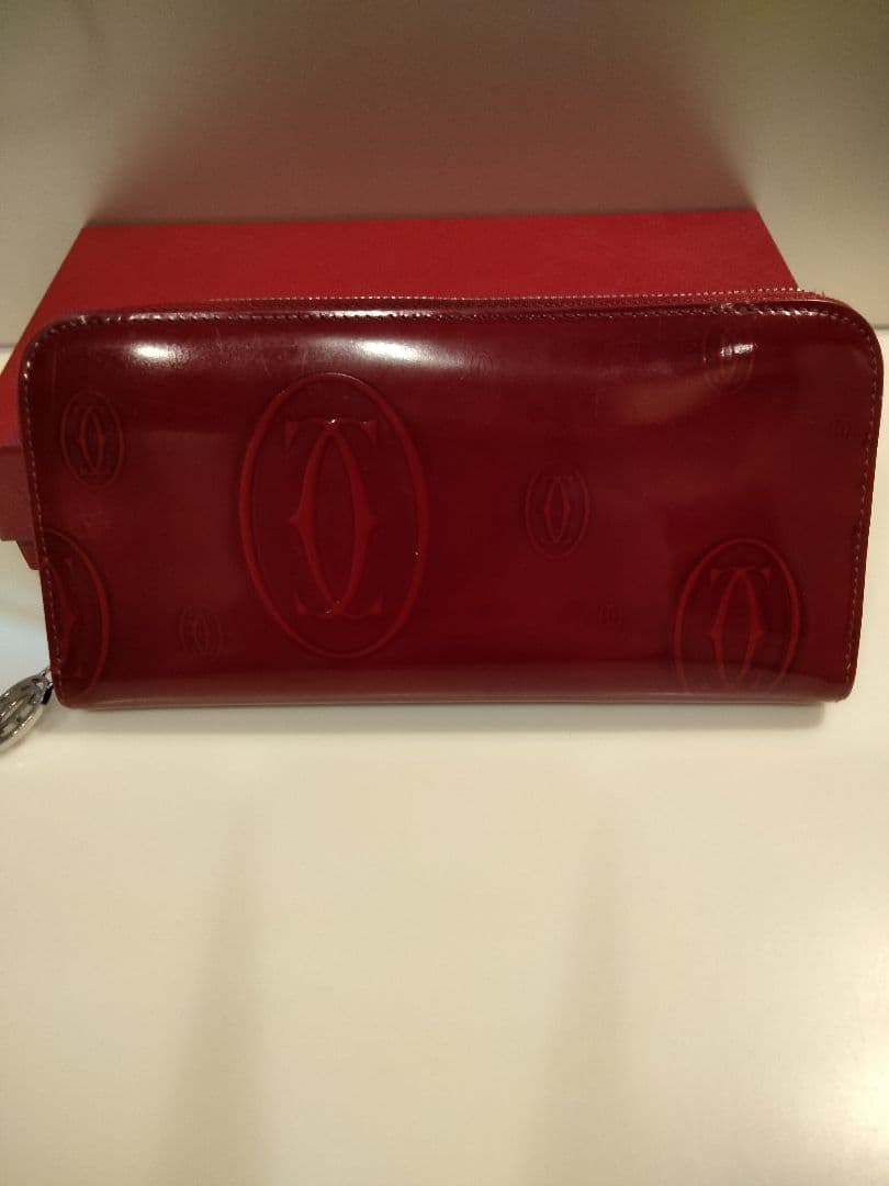 Cartier レッド 長財布 箱付き