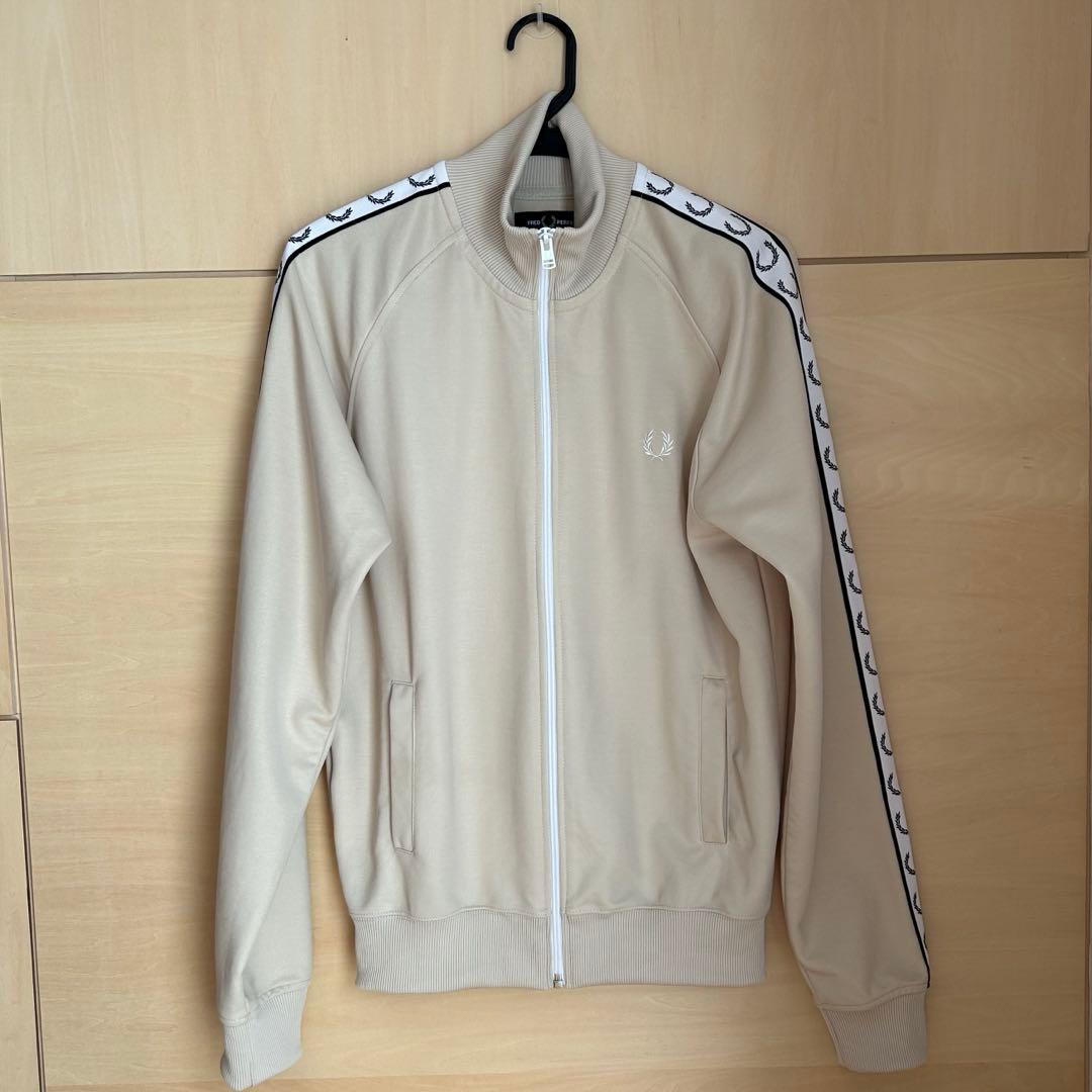 Taped Track Jacket／フレッドペリートラックジャケット完売カラ－