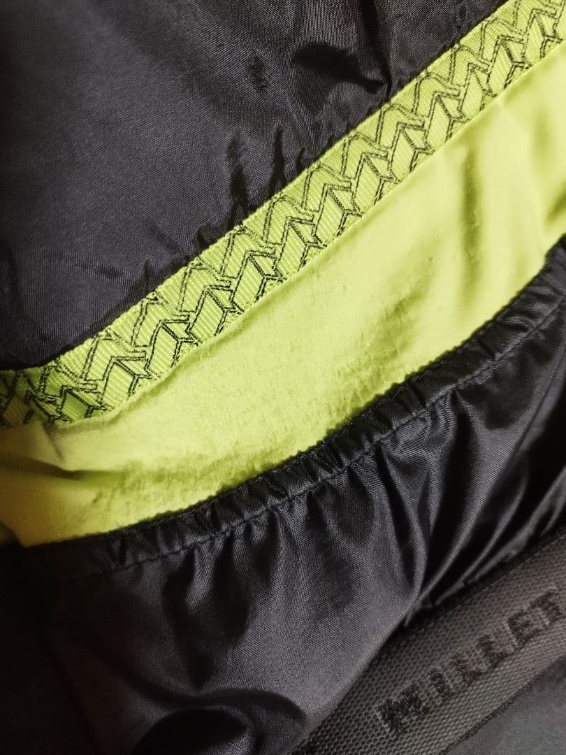 MILLET　スキーウェア/スノボウェア　上下セット　サイズL