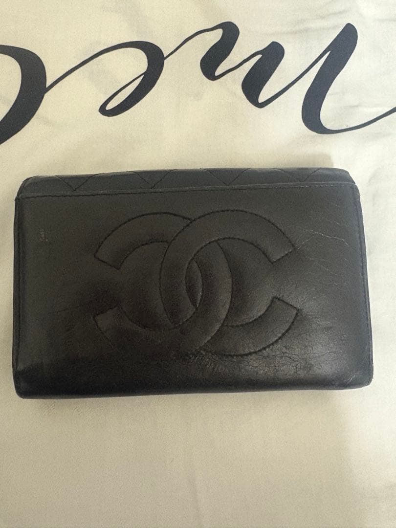 CHANEL 二つ折り財布 ブラック レザー