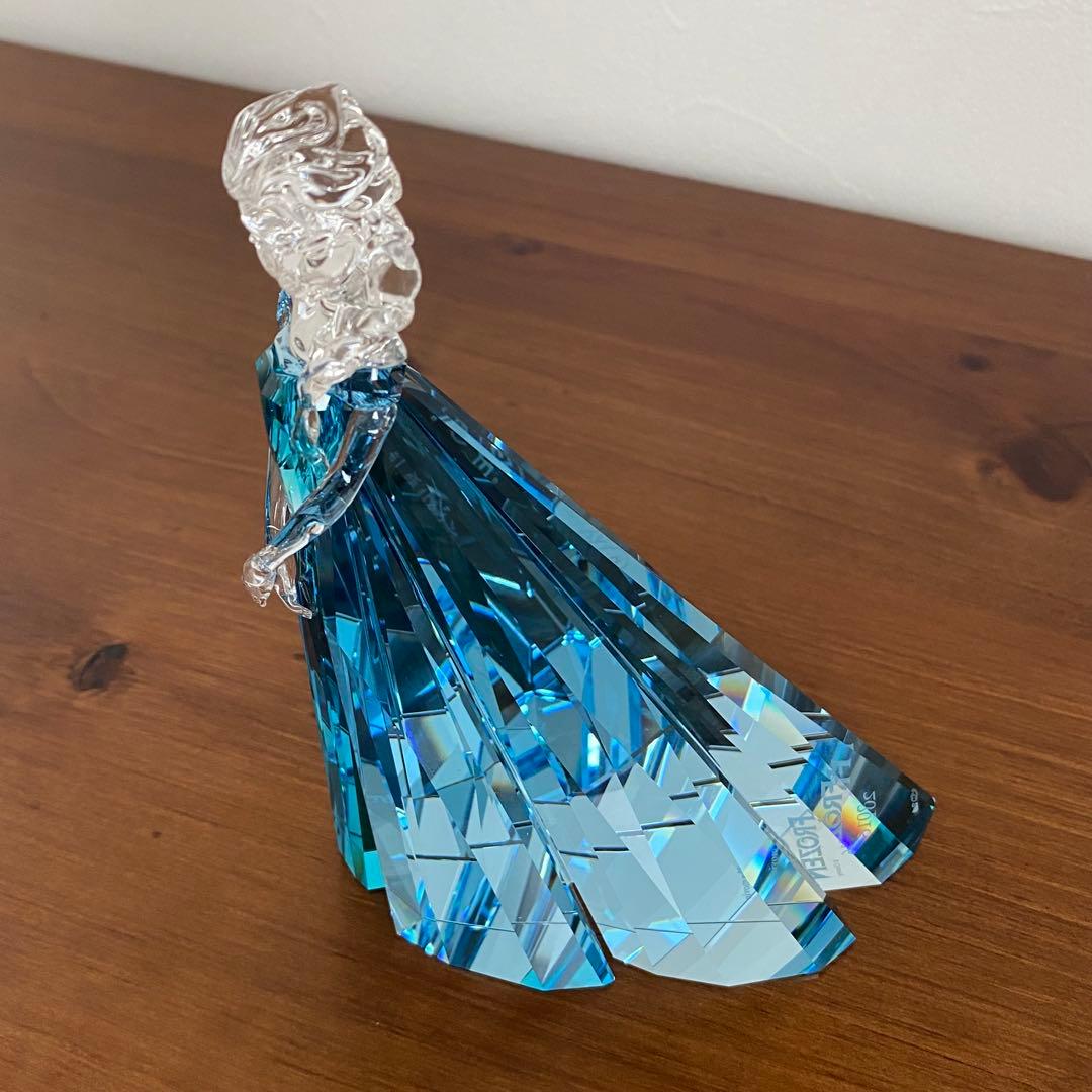SWAROVSKI スワロフスキー クリスタル アナと雪の女王 エルサ 置物