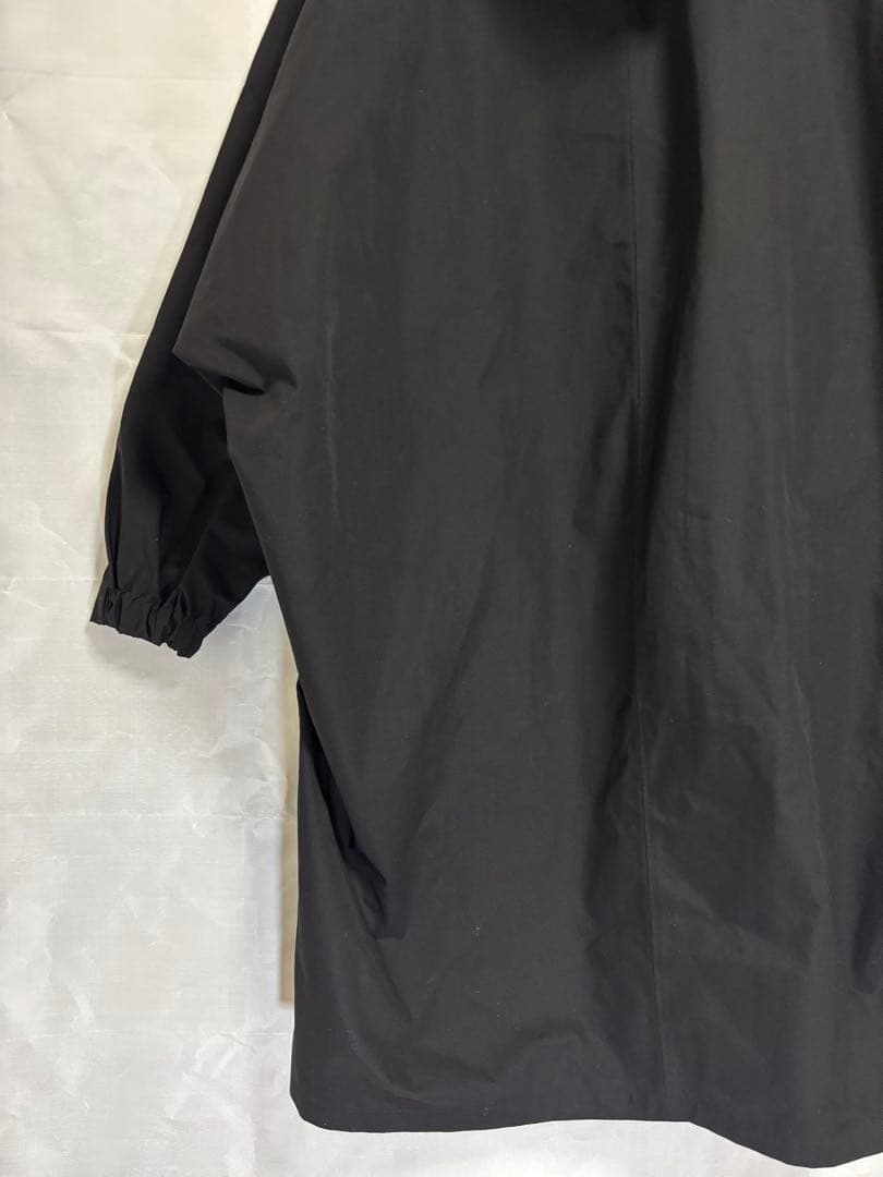 美品 UNIQLO ユニクロ Theory セオリー ブロックテックコート M