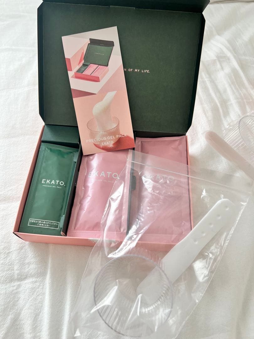 EKATO. エカト　プレシャスジェルパック　10セット　カップ・スパチュラ付き