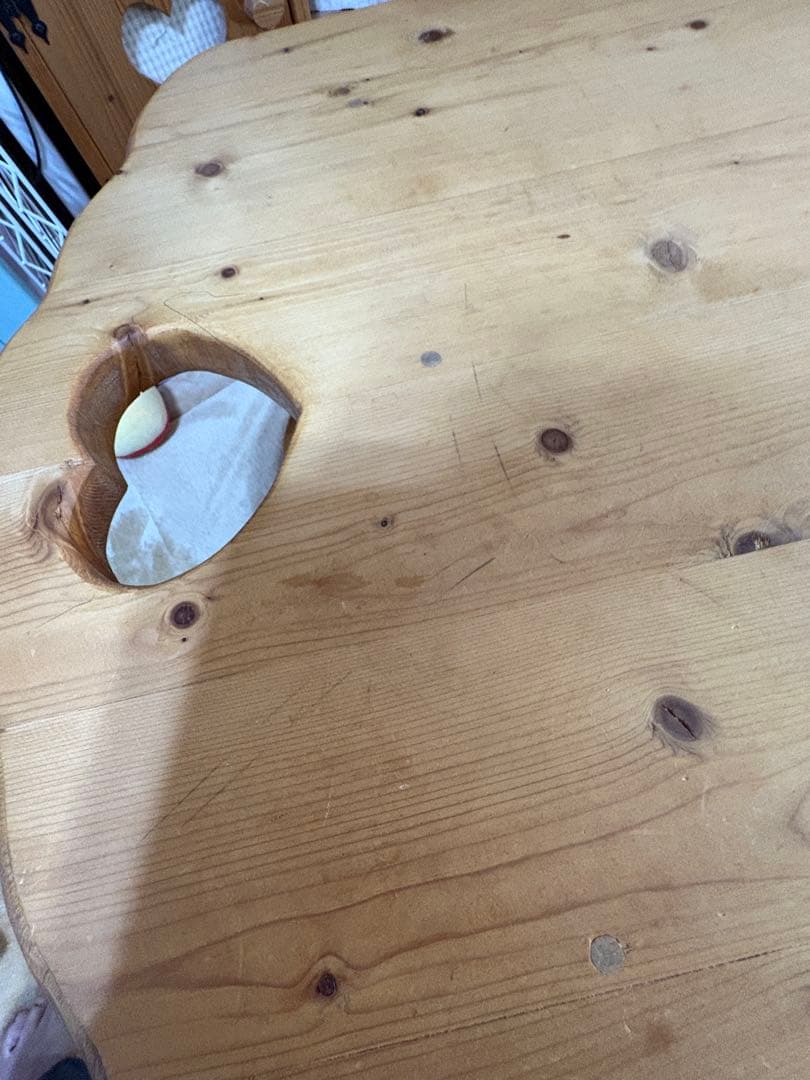 カントリー　ローテーブル　ハート