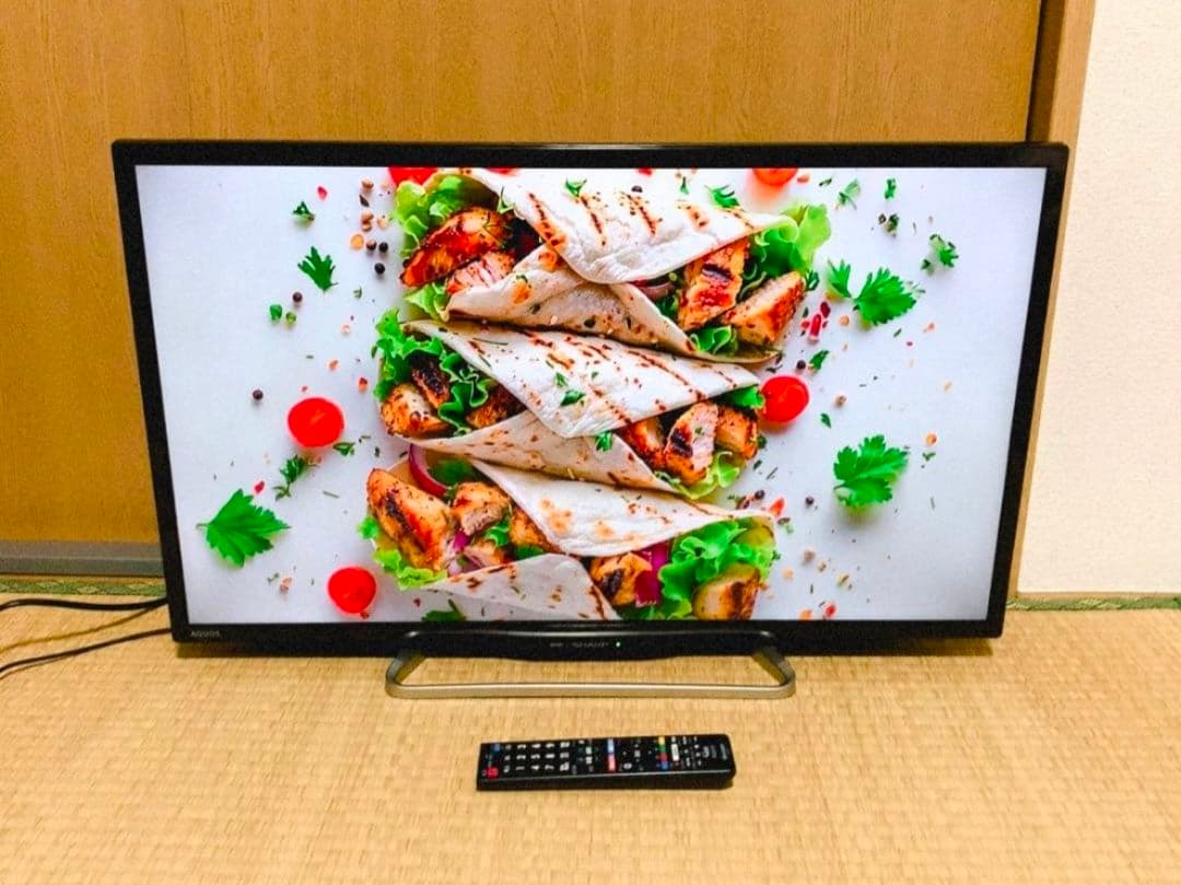 スマートテレビ SHARP 32v型 YouTubeなど/地上波