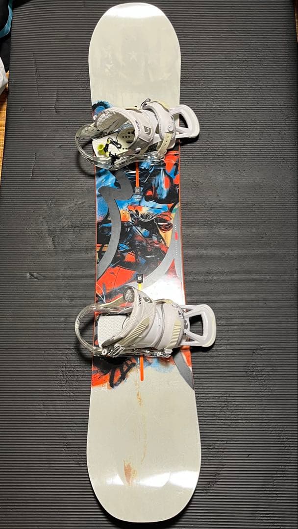 【最終値下げ】Burton スノーボード イエロー/レッド　ロッカーボード