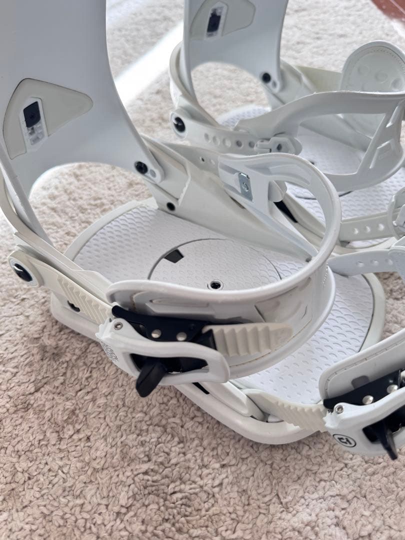 UNION BINDING スノーボードレディースビンディング LEGACY S