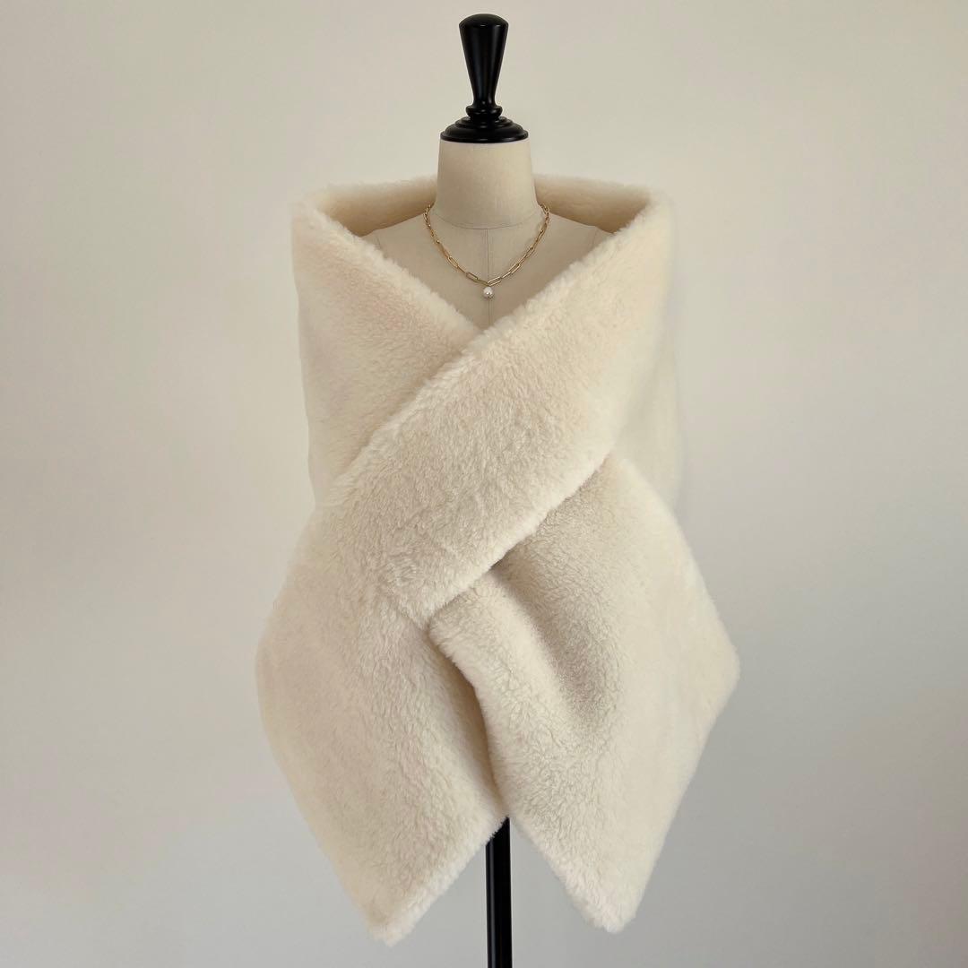 新品未使用 ベアストール アルパカ素材 テディストール ホワイト