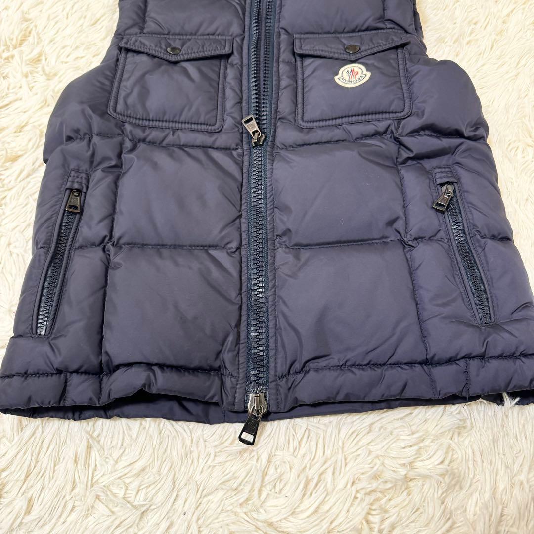 MONCLER ダウンベスト　ネイビー　サイズ0 フードあり