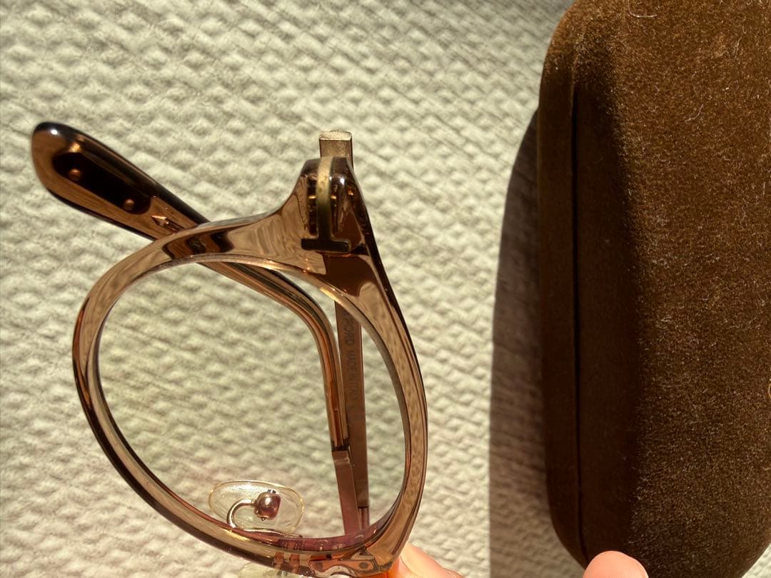 TOM FORD TF 5467クリアブラウン サングラス