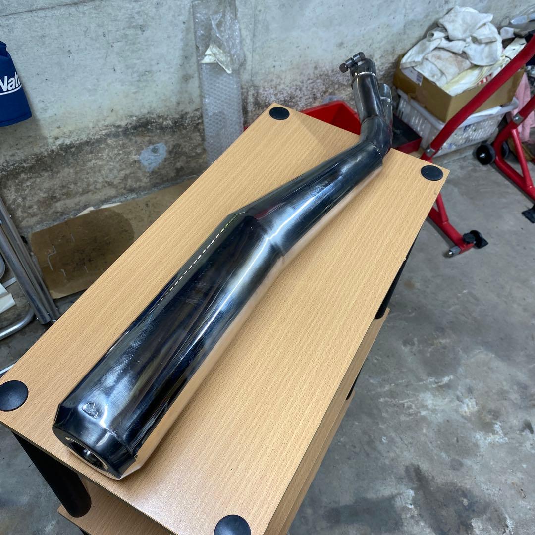 WMウェリントン製　マフラー