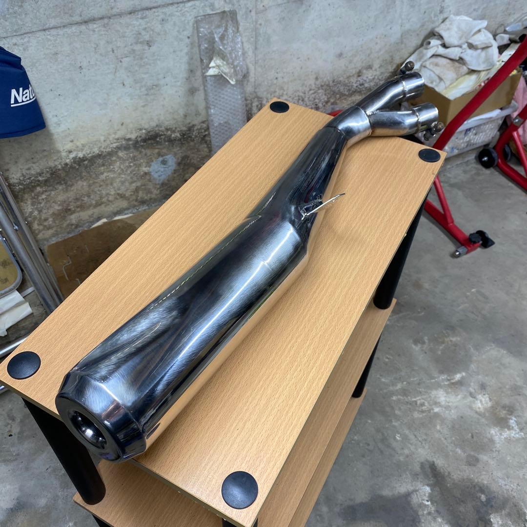 WMウェリントン製　マフラー