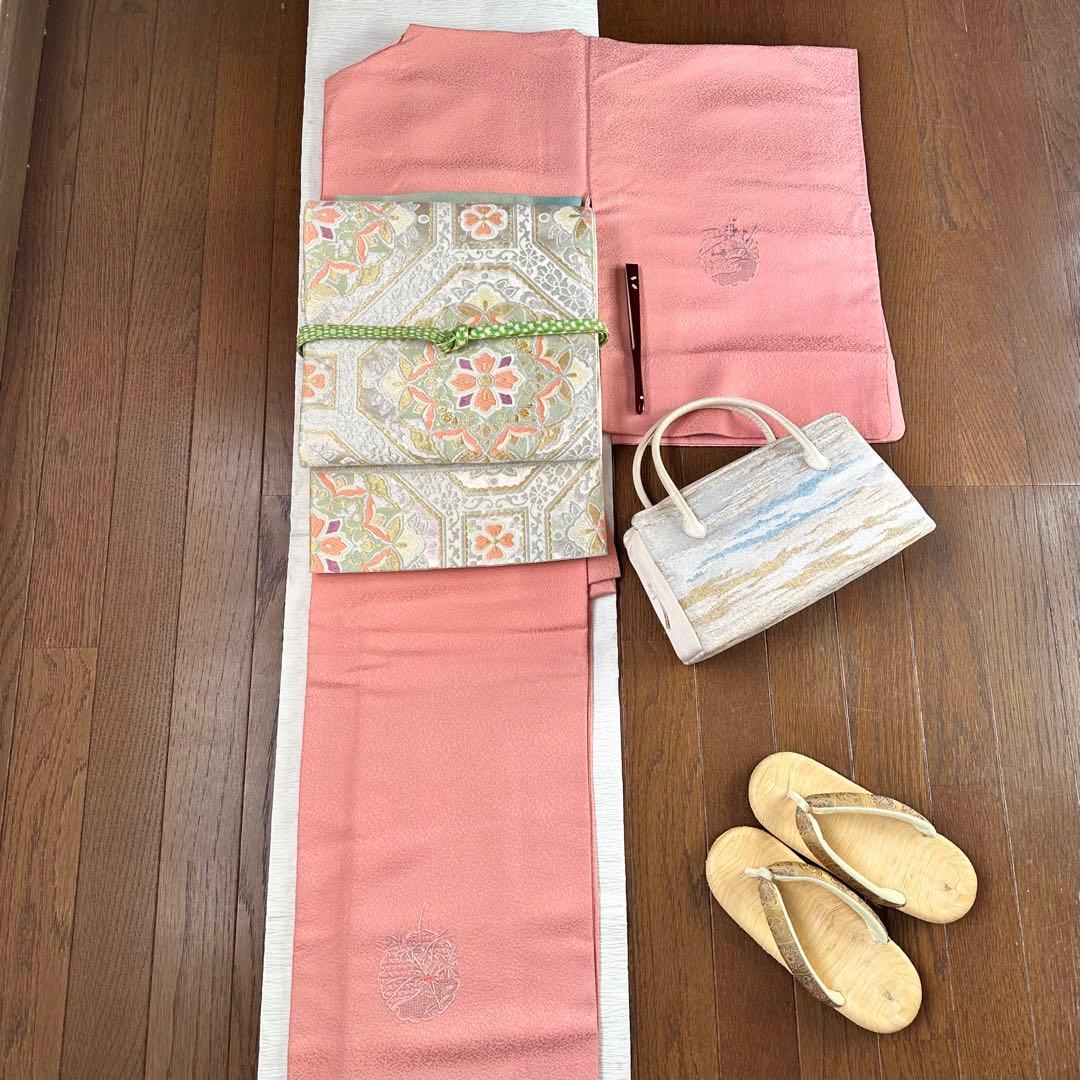 上品な華やかさが漂う袋帯 卯の花色金銀糸入り唐織 正倉院華文様正絹六通袋帯