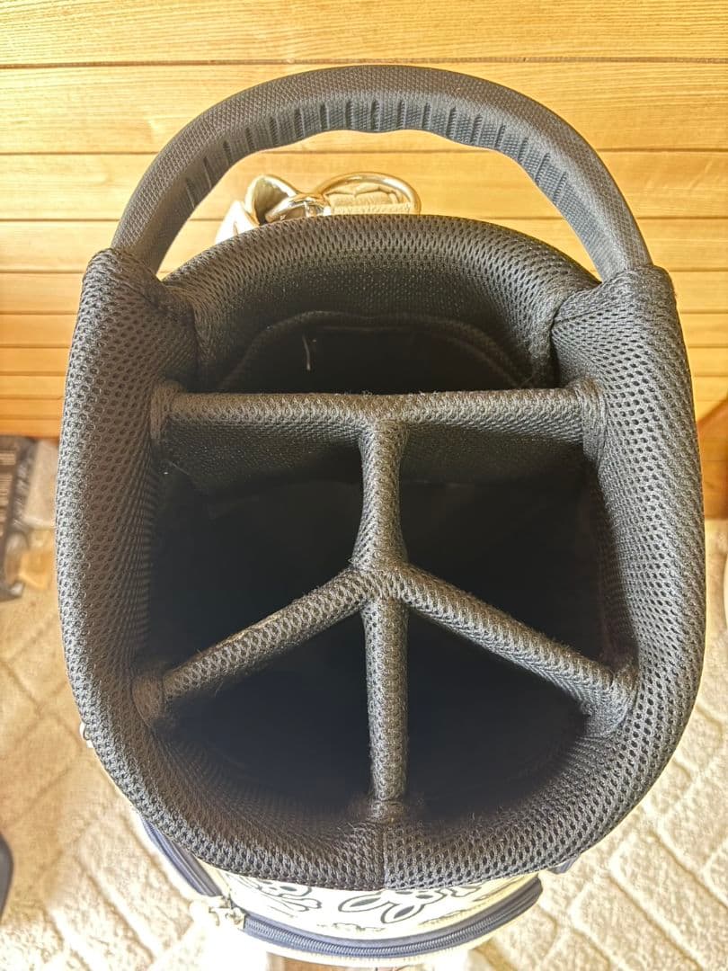 ヘッドカバー付 Psycho Bunny ゴルフバッグ・キャディバッグ ホワイト