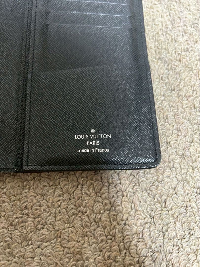 Louis Vuitton 折りたたみ 黒 中古