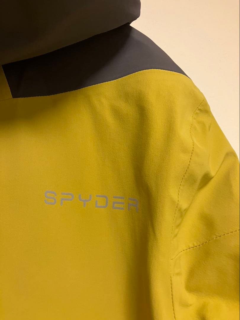スパイダー　スキーウェア