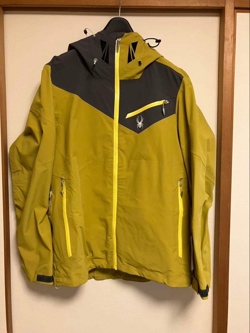 スパイダー　スキーウェア