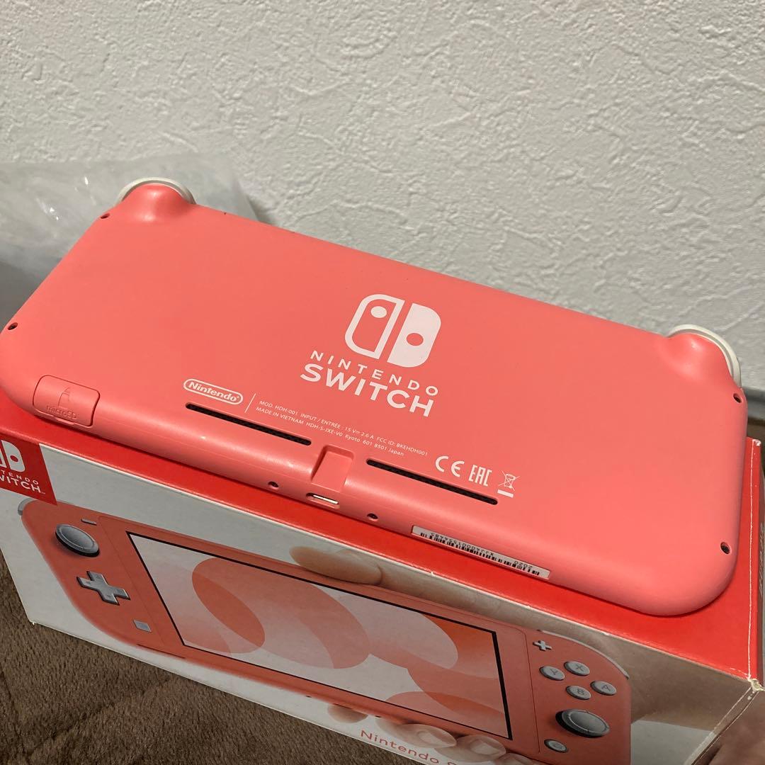 switch ライト コーラルピンク(箱•付属ケーブル付き)