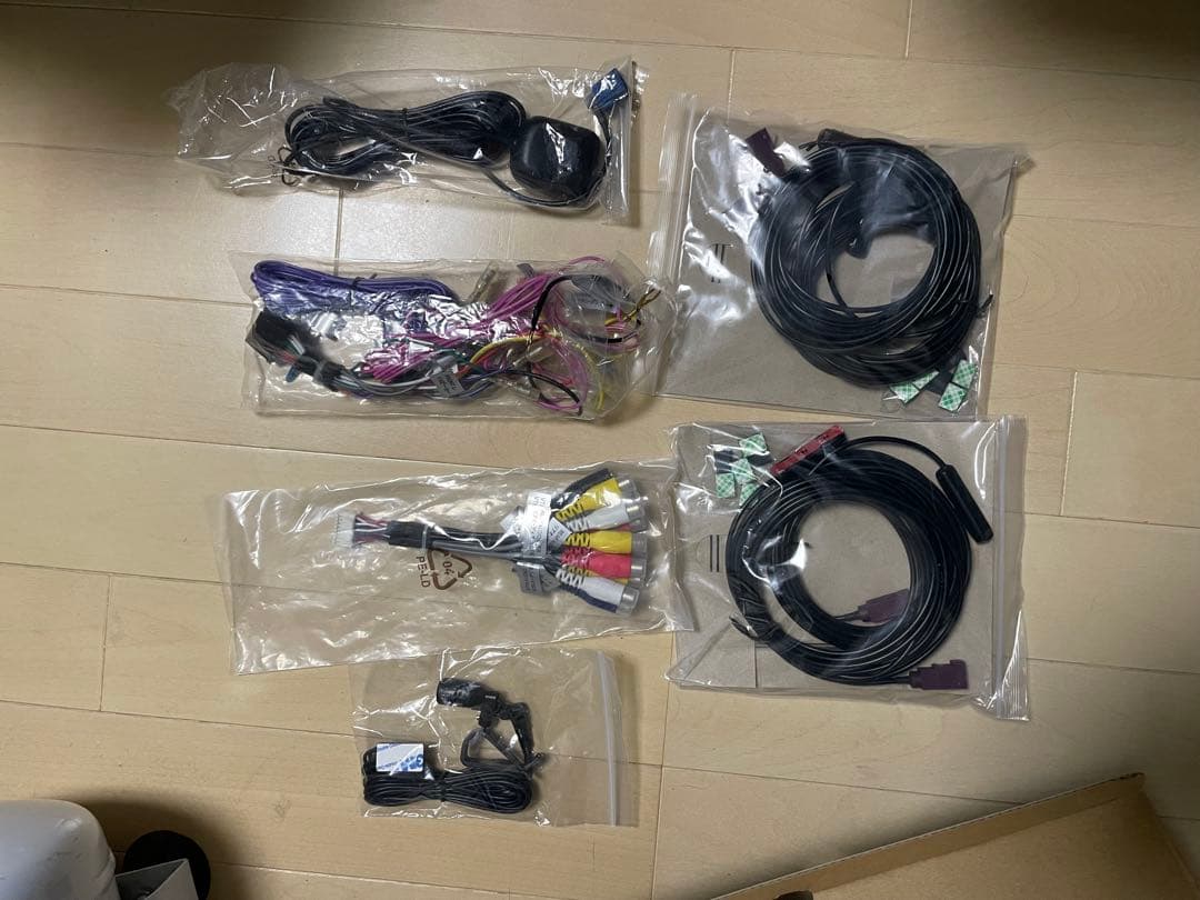 Regeo AZ-921 カーナビ 本体