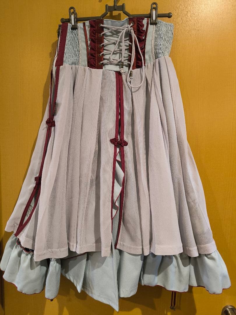 ozz oneste 和チャイナ 春物 スカート