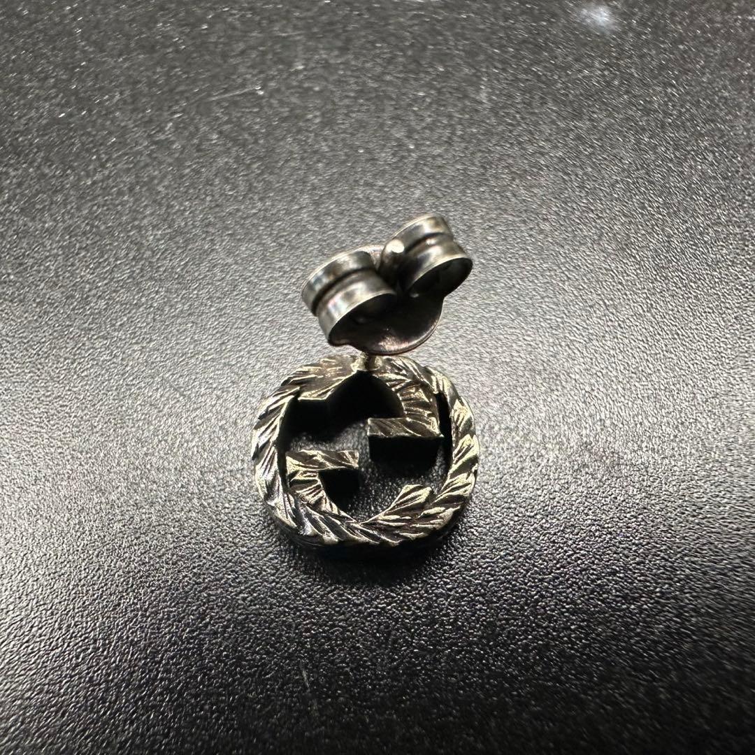 極美品✨　GUCCI　ピアス　アラベスク　ロゴ　刻印　シルバー　1401