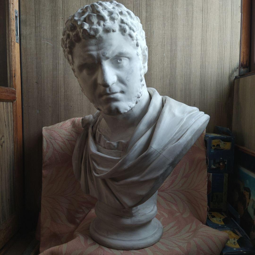 カラカラ帝石膏像約60cm