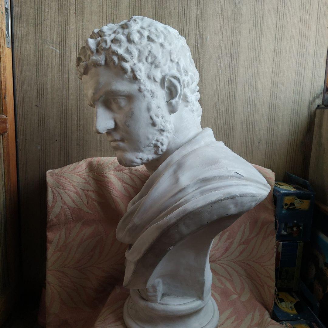 カラカラ帝石膏像約60cm