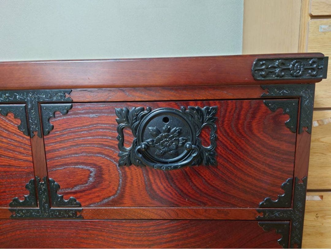 今週中で処分となりました。 飛鳥工芸　和箪笥 鍵付き ダークブラウン