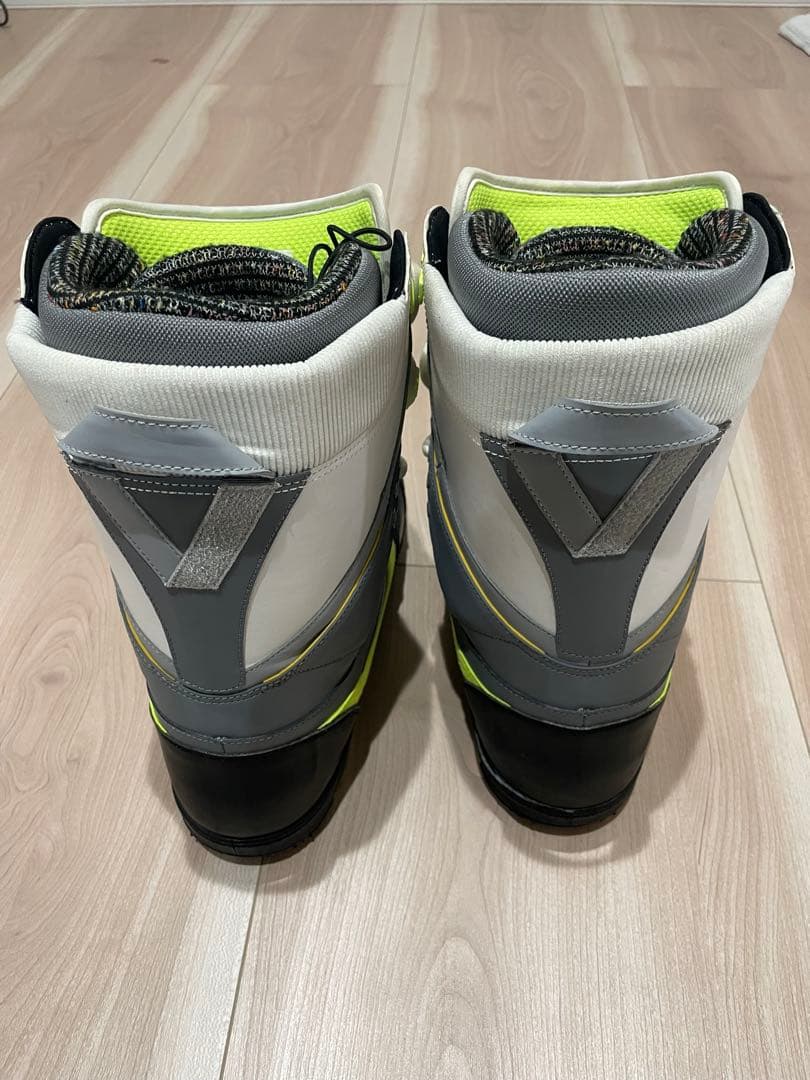 nikeboarding ナイキ　スノーボードブーツ