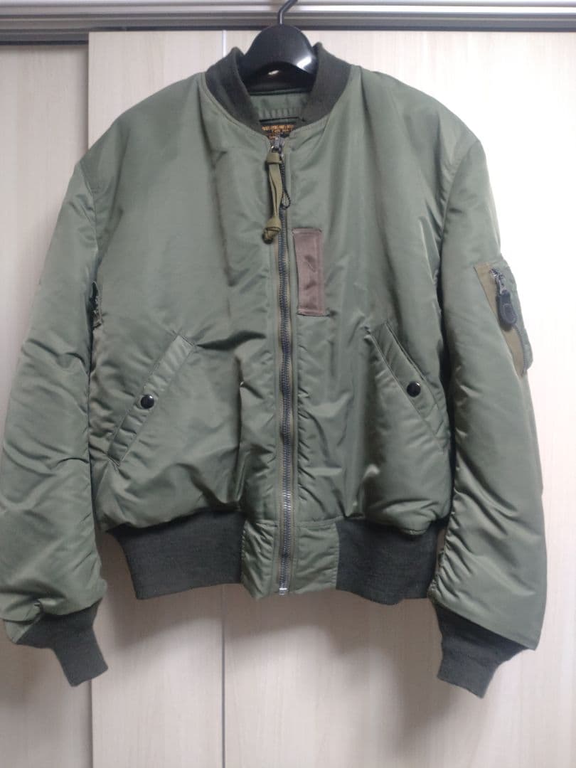 バズリクソンズ　MA-1 実名復刻