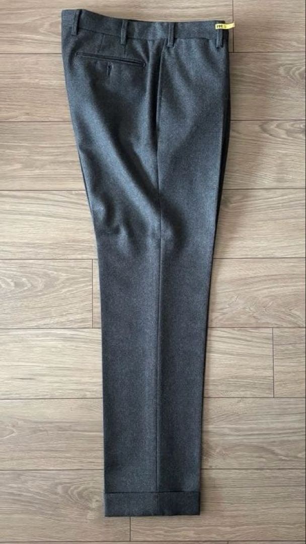 ユナイテッドアローズ ソブリン 秋冬用スーツ 48 グレー