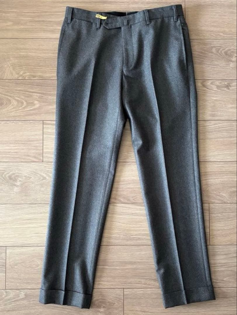 ユナイテッドアローズ ソブリン 秋冬用スーツ 48 グレー