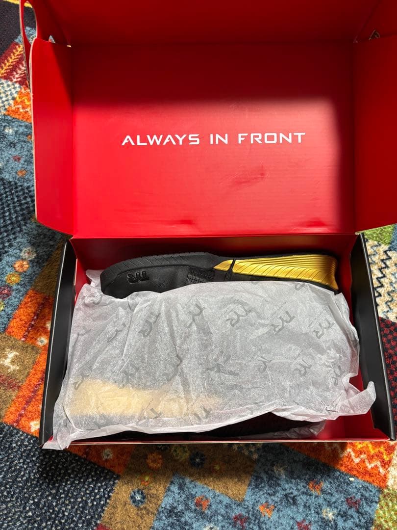 TYR L-1 トレーニングシューズ　サイズ9　ブラック/ゴールド