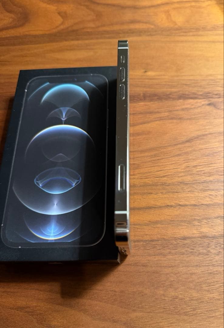 Apple iPhone 12 Pro シルバー 本体 128GB