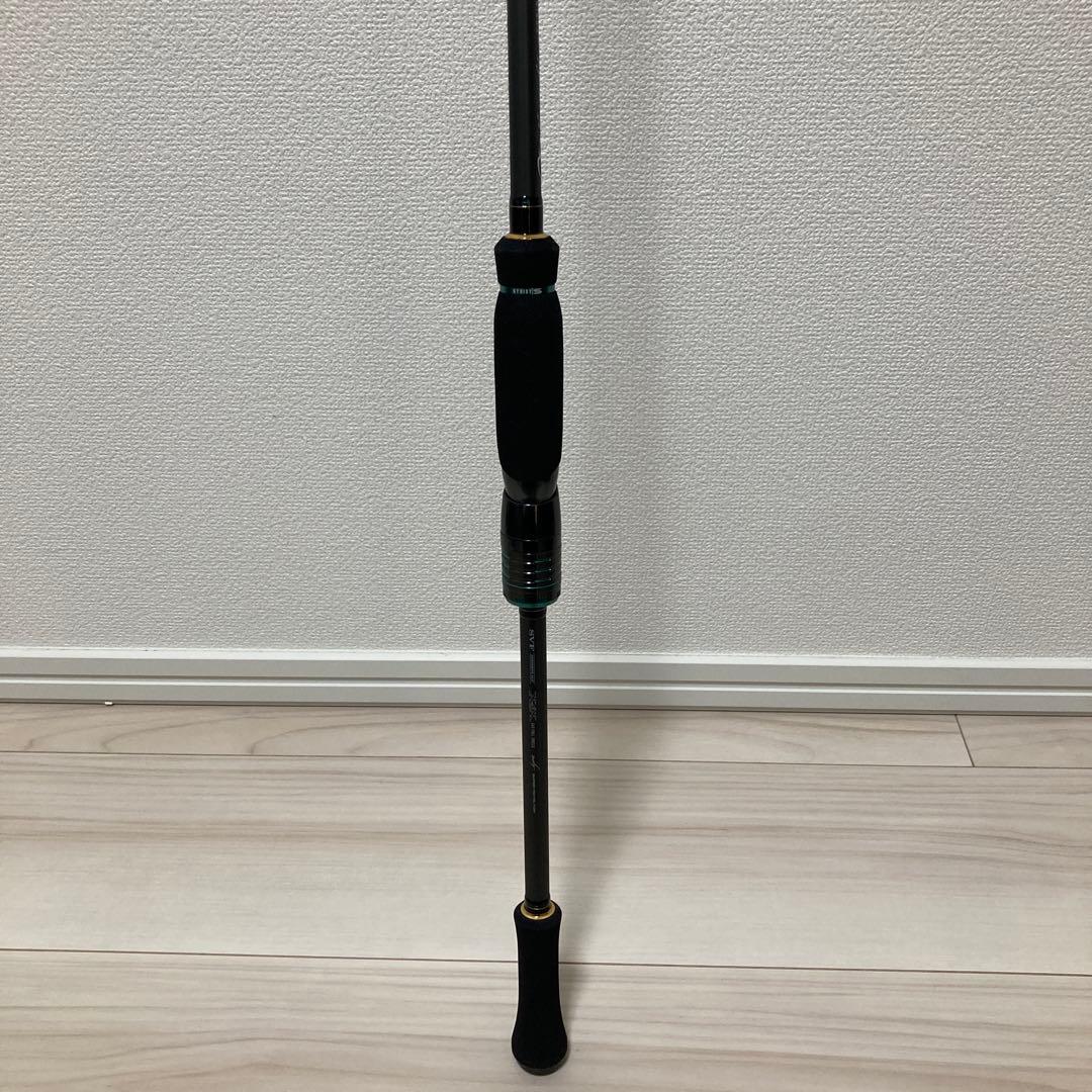 【新品未使用品】ダイワ エメラルダス ストイスト ST 83M-SMT