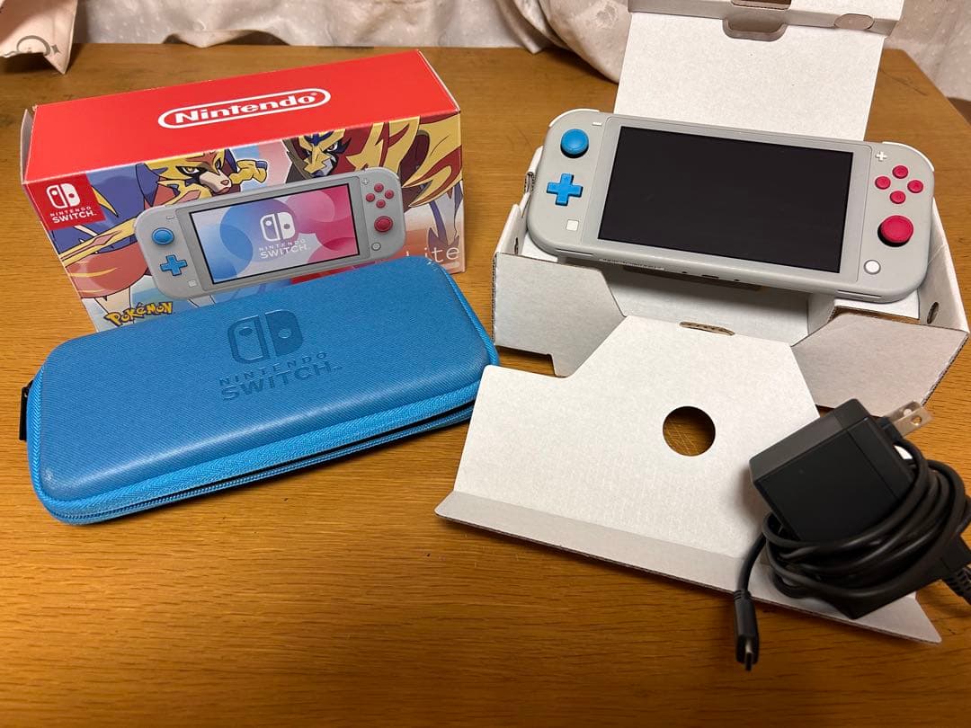 Nintendo Switch Lite 本体 ザシアン ザマゼンタ