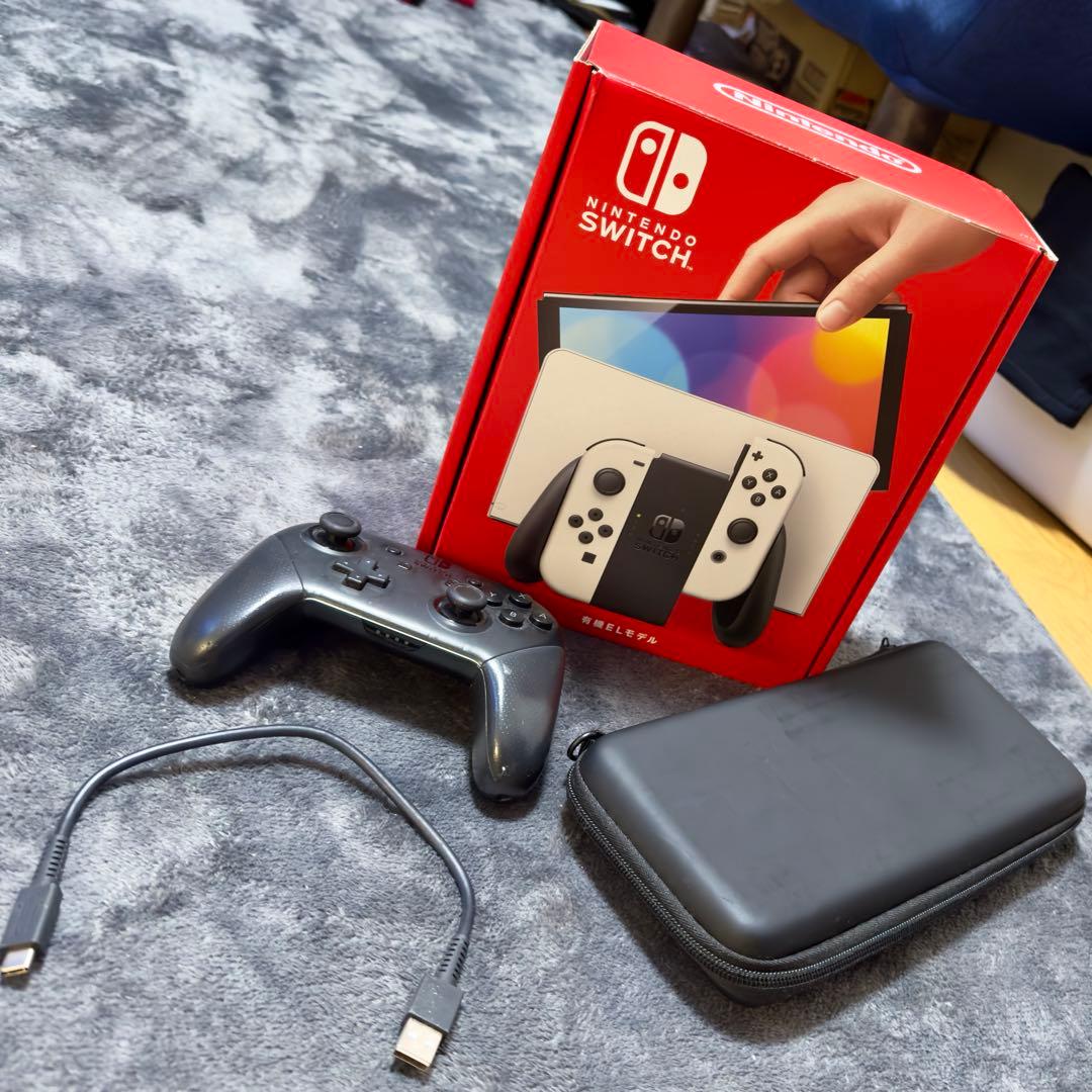 【美品】Nintendo Switch 有機ELモデル 本体＋プロコン