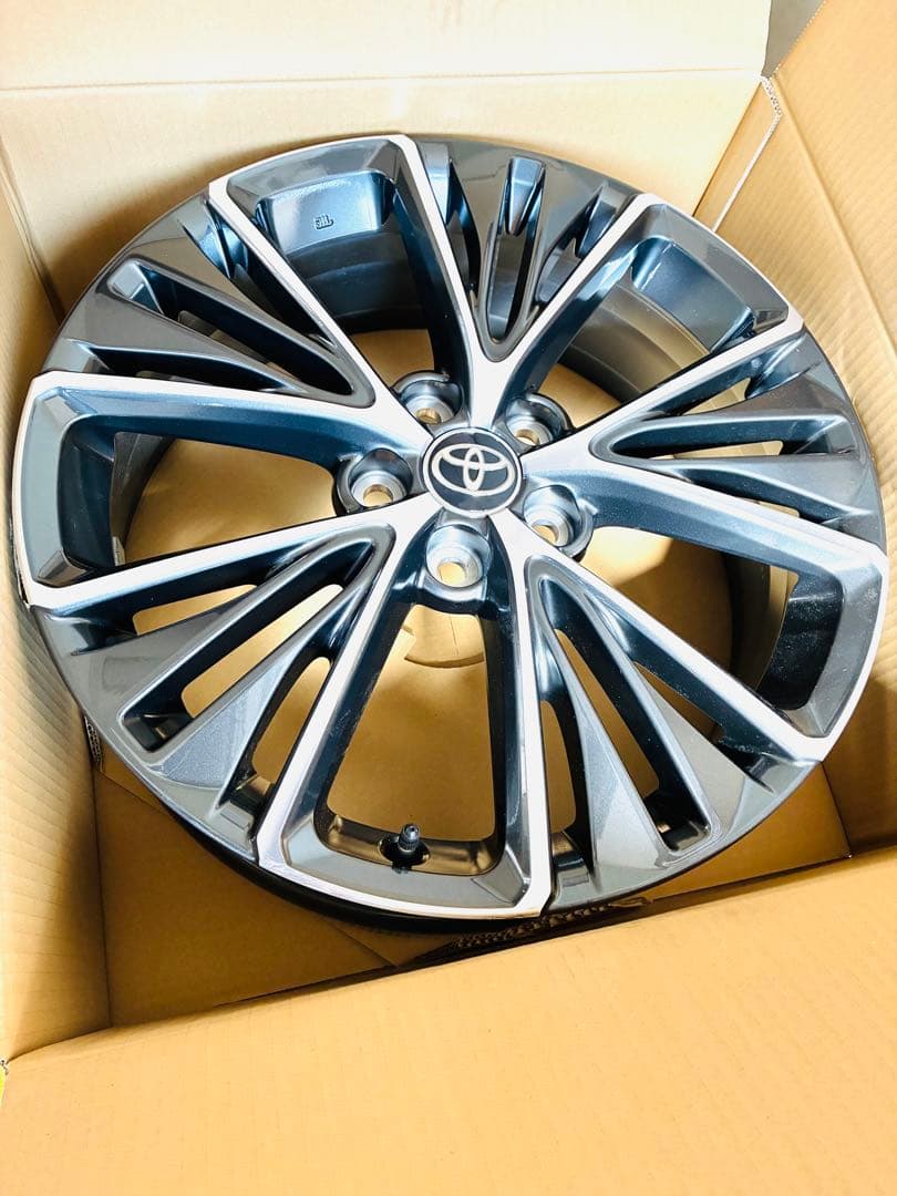 売約済みトヨタ 19インチ ホイール 新品