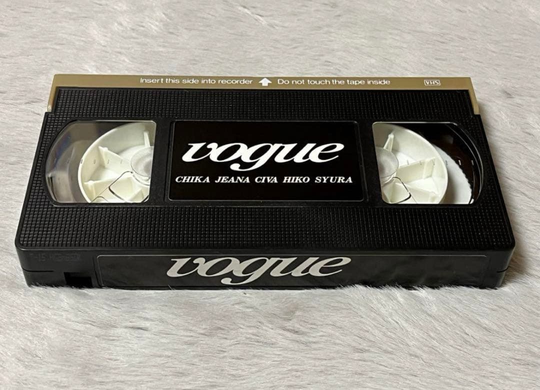 nuvɔ:gu ニューヴォーグ シングルCD ビデオセット