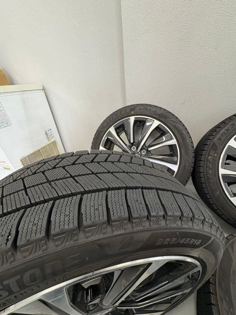 レヴォーグ　ホイールセット　引き取り限定　冬タイヤ