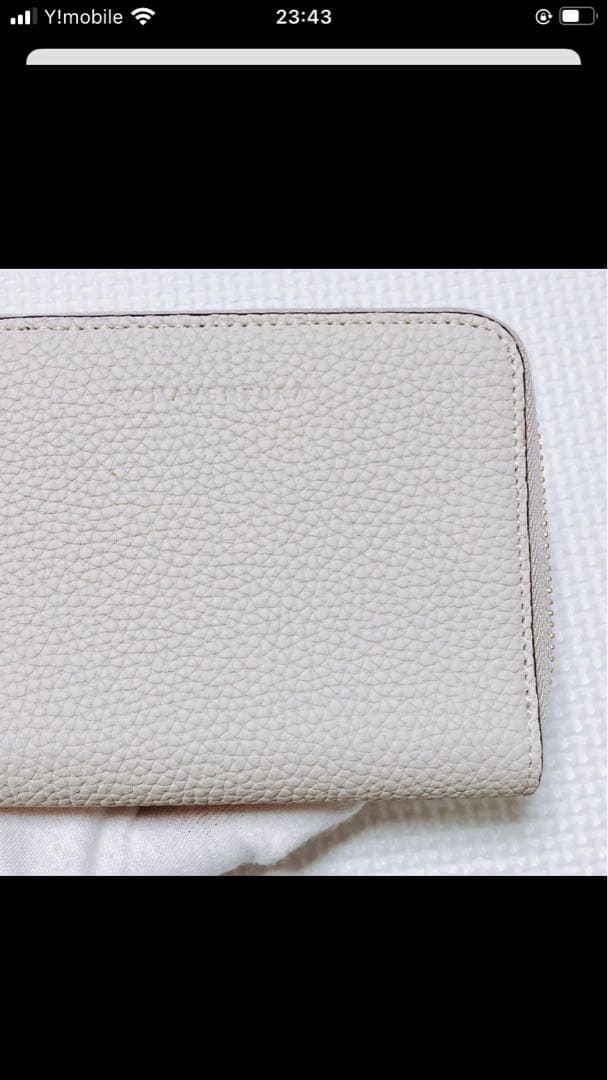 未使用BONAVENTURAジップウォレット　シュリンクレザー折り財布　ホワイト