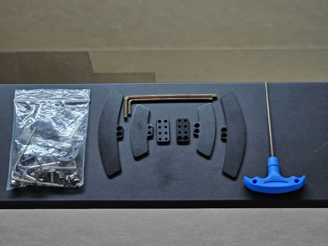 その他 Fanatec ClubSport Universal Hub V2 + QR2