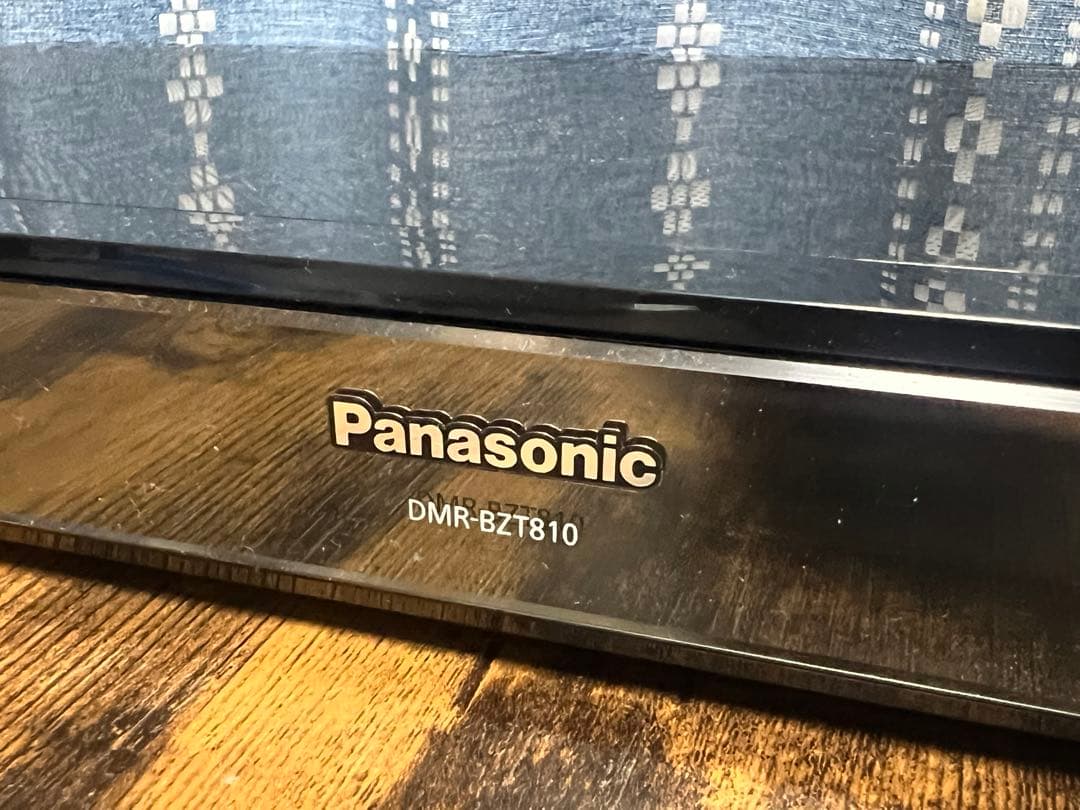 パナソニック　ブルーレイレコーダー DMR-BZT810
