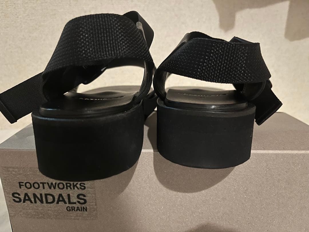 【新品、未使用】FOOTWORKS CIBO サンダル 27.0cm