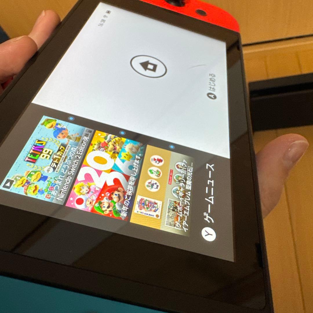 F*n様 Nintendo Switch 本体 青/赤 Joy-Con
