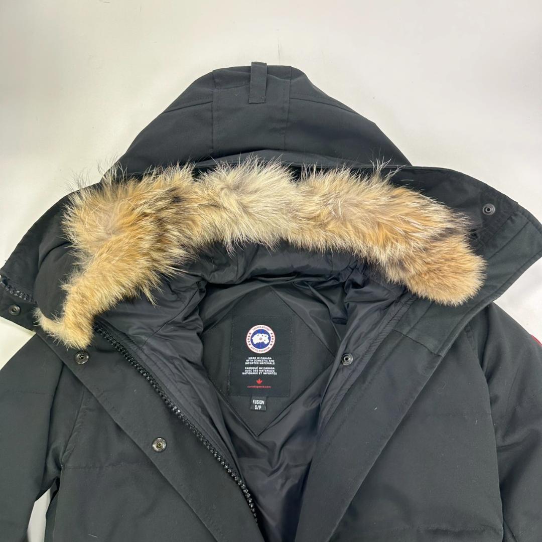 771155/カナダグース ファー付き ダウンジャケット ブラック