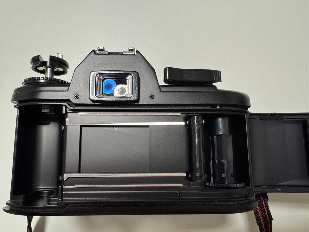 【美品】Nikon EM/Ai Nikkor 50mm F1.8