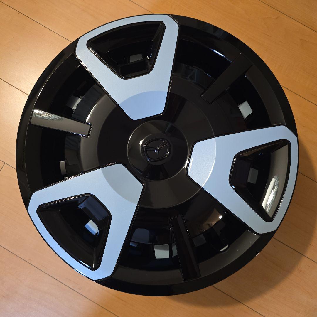 【ホイールキャップ】（キャップのみ4枚）15インチ　MAZDA2