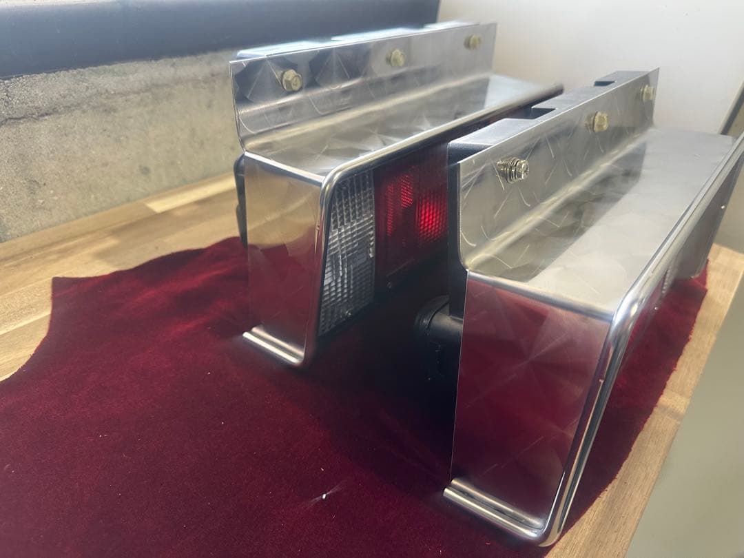 エルフ　テールバイザー　PMエルフ　07エルフ　NEWエルフ デコトラ